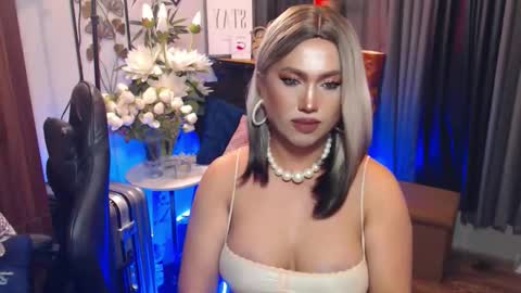 Red Ivy online show from March 1, 5:15 pm