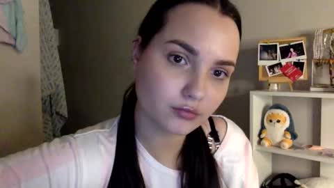 Snapshot of reilbelll chatting on October 4, 2:31 am Bell online show from October 4, 2:31 am