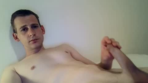 Snapshot of reme1989_xxx chatting on April 28, 2:38 am reme1989_xxx online show from April 28, 2:38 am