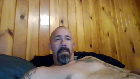 Snapshot of remington543 chatting on November 9, 3:27 am remington543 online show from November 9, 3:27 am