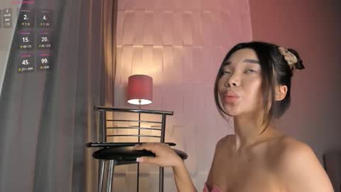 Ren online show from November 10, 3:49 am