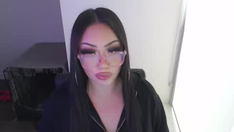 Snapshot of renaebabez chatting on May 31, 3:15 am renaebabez online show from May 31, 3:15 am