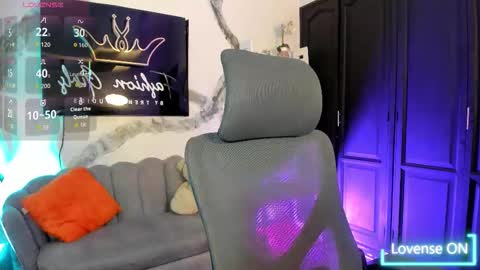 Renata online show from February 10, 1:04 pm