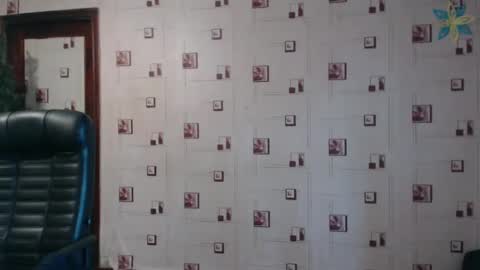 Snapshot of renataoia chatting on January 31, 12:29 pm renataoia online show from January 31, 12:29 pm