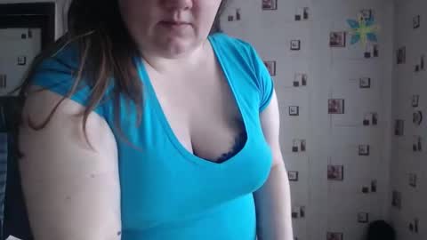 Snapshot of renataoia chatting on February 20, 11:42 am renataoia online show from February 20, 11:42 am