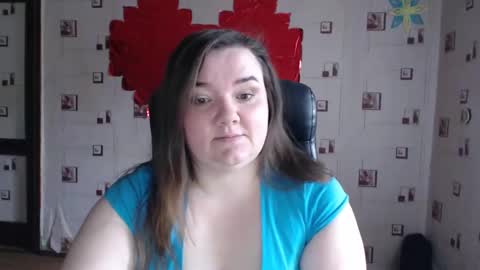 Snapshot of renataoia chatting on March 4, 10:57 am renataoia online show from March 4, 10:57 am