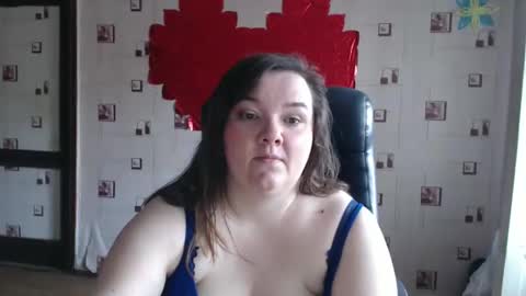 Snapshot of renataoia chatting on March 12, 10:37 am renataoia online show from March 12, 10:37 am