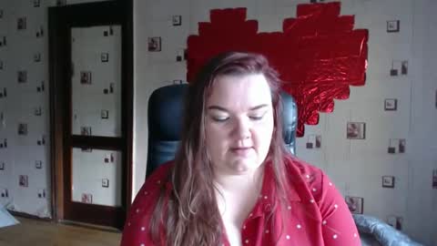 Snapshot of renataoia chatting on September 8, 2:27 pm renataoia online show from September 8, 2:27 pm