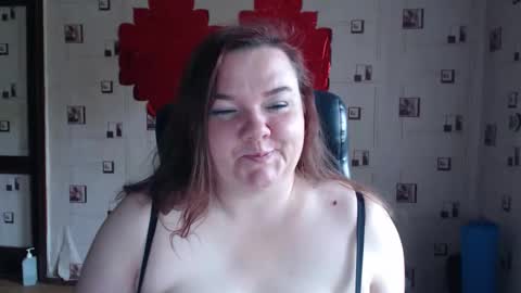 Snapshot of renataoia chatting on September 20, 6:25 am renataoia online show from September 20, 6:25 am