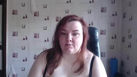 Snapshot of renataoia chatting on April 4, 11:08 am renataoia online show from April 4, 11:08 am