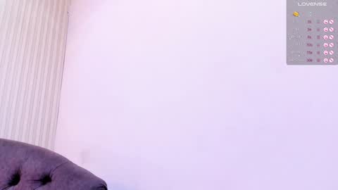 Snapshot of renataruiz_rr chatting on January 23, 6:03 pm online show from January 23, 6:03 pm