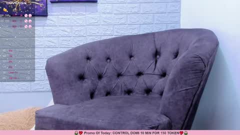 Snapshot of renataruiz_rr chatting on February 24, 3:09 pm online show from February 24, 3:09 pm