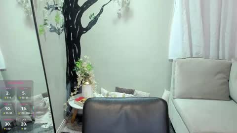 Snapshot of renataruiz_rr chatting on October 25, 12:02 pm online show from October 25, 12:02 pm