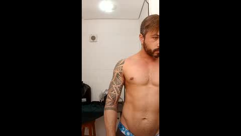 Snapshot of renatocavedon1 chatting on January 15, 3:05 pm renatocavedon1 online show from January 15, 3:05 pm