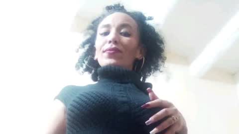 Renatta online show from March 1, 5:27 pm