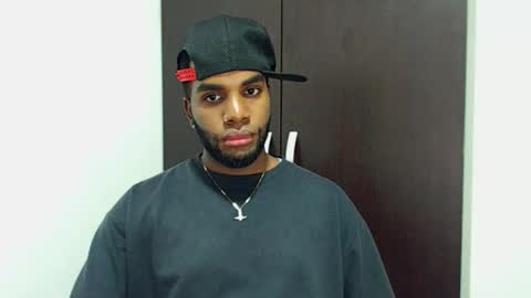 Snapshot of rene_hotman chatting on October 4, 8:40 pm Rene online show from October 4, 8:40 pm