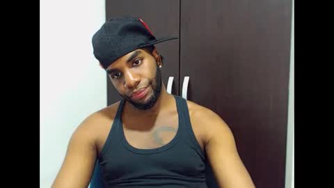 Snapshot of rene_hotman chatting on October 7, 10:40 pm Rene online show from October 7, 10:40 pm