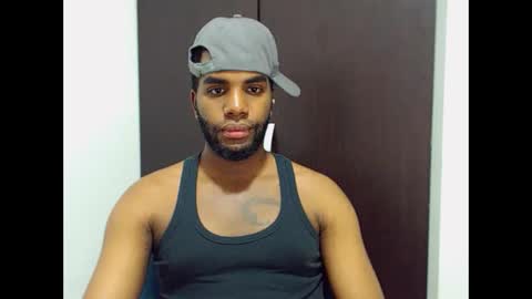 Snapshot of rene_hotman chatting on October 8, 10:51 pm Rene online show from October 8, 10:51 pm
