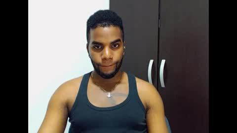 Snapshot of rene_hotman chatting on October 26, 9:10 pm Rene online show from October 26, 9:10 pm