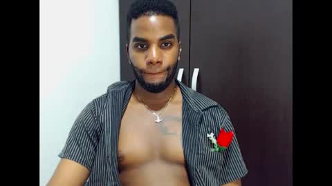 Snapshot of rene_hotman chatting on November 15, 11:32 pm Rene online show from November 15, 11:32 pm