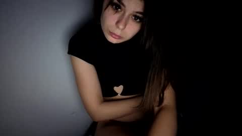 renee_loah online show from November 1, 10:56 pm