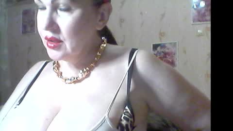 renelce online show from December 13, 11:10 pm