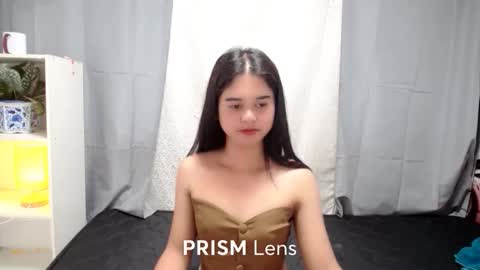 rennygurl online show from January 6, 1:15 pm