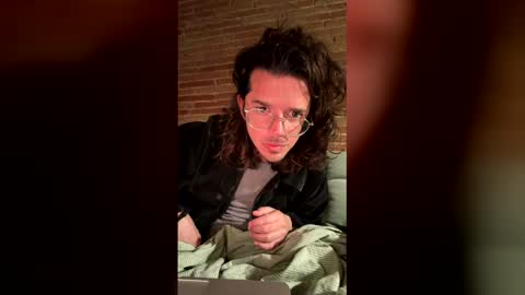 Renzo online show from March 1, 3:19 am