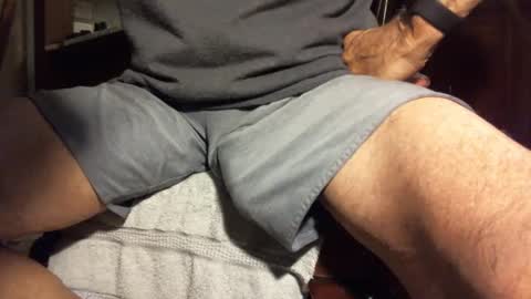 Snapshot of repeteagain77 chatting on September 15, 2:11 am repeteagain77 online show from September 15, 2:11 am