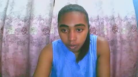 Snapshot of rephaleta chatting on February 25, 6:47 am Rephaleta online show from February 25, 6:47 am