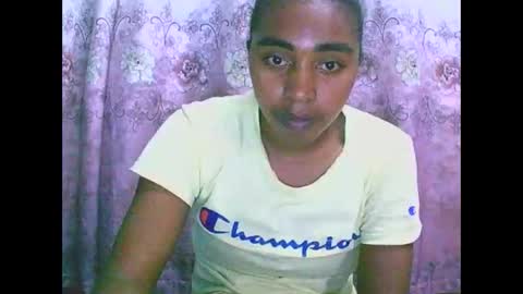 Snapshot of rephaleta chatting on September 17, 11:45 am Rephaleta online show from September 17, 11:45 am