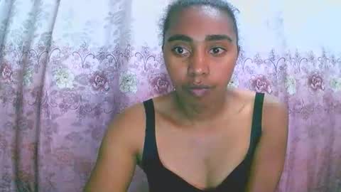 Snapshot of rephaleta chatting on September 23, 10:51 am Rephaleta online show from September 23, 10:51 am