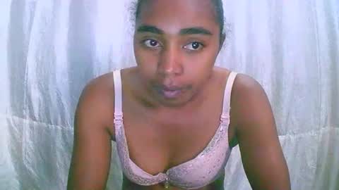 Snapshot of rephaleta chatting on November 5, 6:24 am Rephaleta online show from November 5, 6:24 am