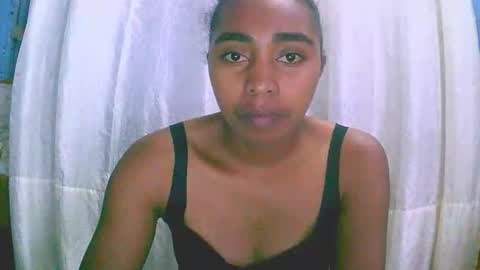 Snapshot of rephaleta chatting on November 17, 6:41 am Rephaleta online show from November 17, 6:41 am