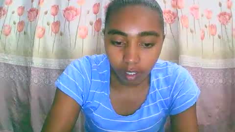 Snapshot of rephaleta chatting on December 15, 6:06 am Rephaleta online show from December 15, 6:06 am