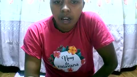Snapshot of rephaleta chatting on June 23, 11:30 am Rephaleta online show from June 23, 11:30 am