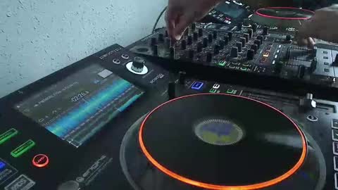 GearPorn online show from March 1, 6:00 pm