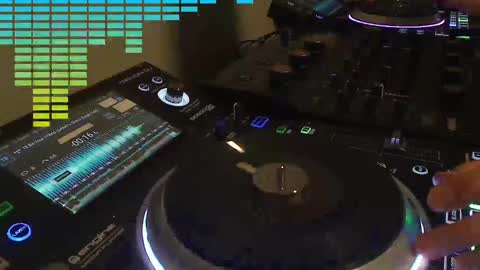 Snapshot of reticuli chatting on November 8, 10:41 pm GearPorn online show from November 8, 10:41 pm