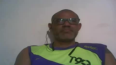 Snapshot of retlam37 chatting on January 9, 4:41 am Walter online show from January 9, 4:41 am