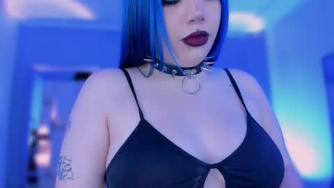 Reven  online show from March 11, 7:42 pm