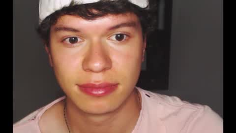 Snapshot of rexbunnybody chatting on February 26, 7:16 pm Rex online show from February 26, 7:16 pm