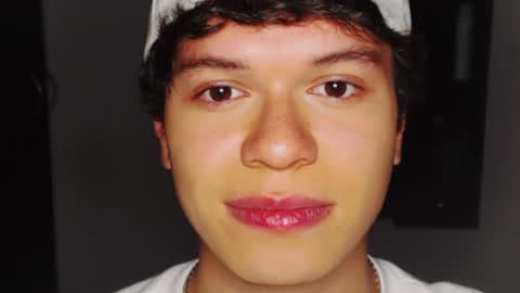 Snapshot of rexbunnybody chatting on March 5, 4:13 pm Rex online show from March 5, 4:13 pm