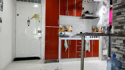 reymasterhot online show from March 10, 9:09 pm