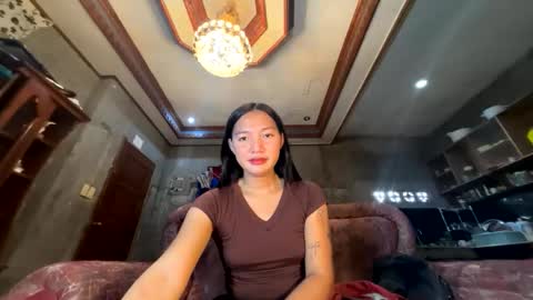 Snapshot of reya18 chatting on June 8, 1:50 am Reya online show from June 8, 1:50 am