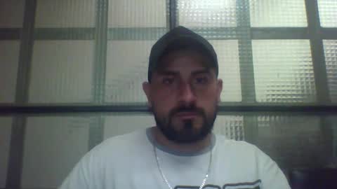 Snapshot of reyalad_mariana chatting on February 7, 8:10 pm REYALAD online show from February 7, 8:10 pm