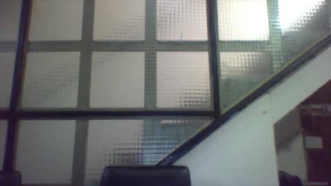 Snapshot of reyalad_mariana chatting on February 26, 9:27 pm REYALAD online show from February 26, 9:27 pm