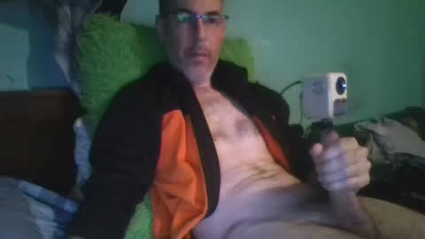 Snapshot of reyes_albert2006 chatting on November 14, 7:23 pm reyes_albert2006 online show from November 14, 7:23 pm