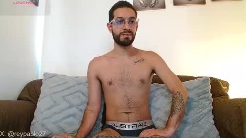 Snapshot of reypablo1 chatting on December 1, 9:09 pm REY PABLO Independent online show from December 1, 9:09 pm