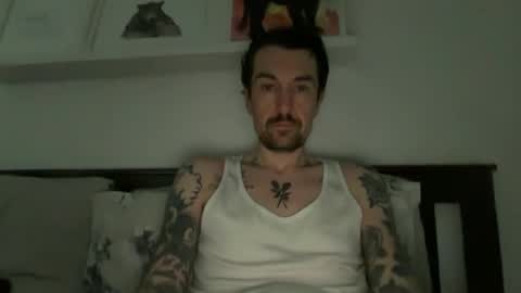 Snapshot of rfcolin chatting on July 1, 4:25 am rfcolin online show from July 1, 4:25 am