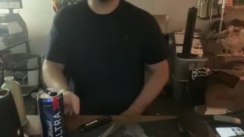 Snapshot of rgvknives chatting on October 19, 6:19 pm rgvknives online show from October 19, 6:19 pm